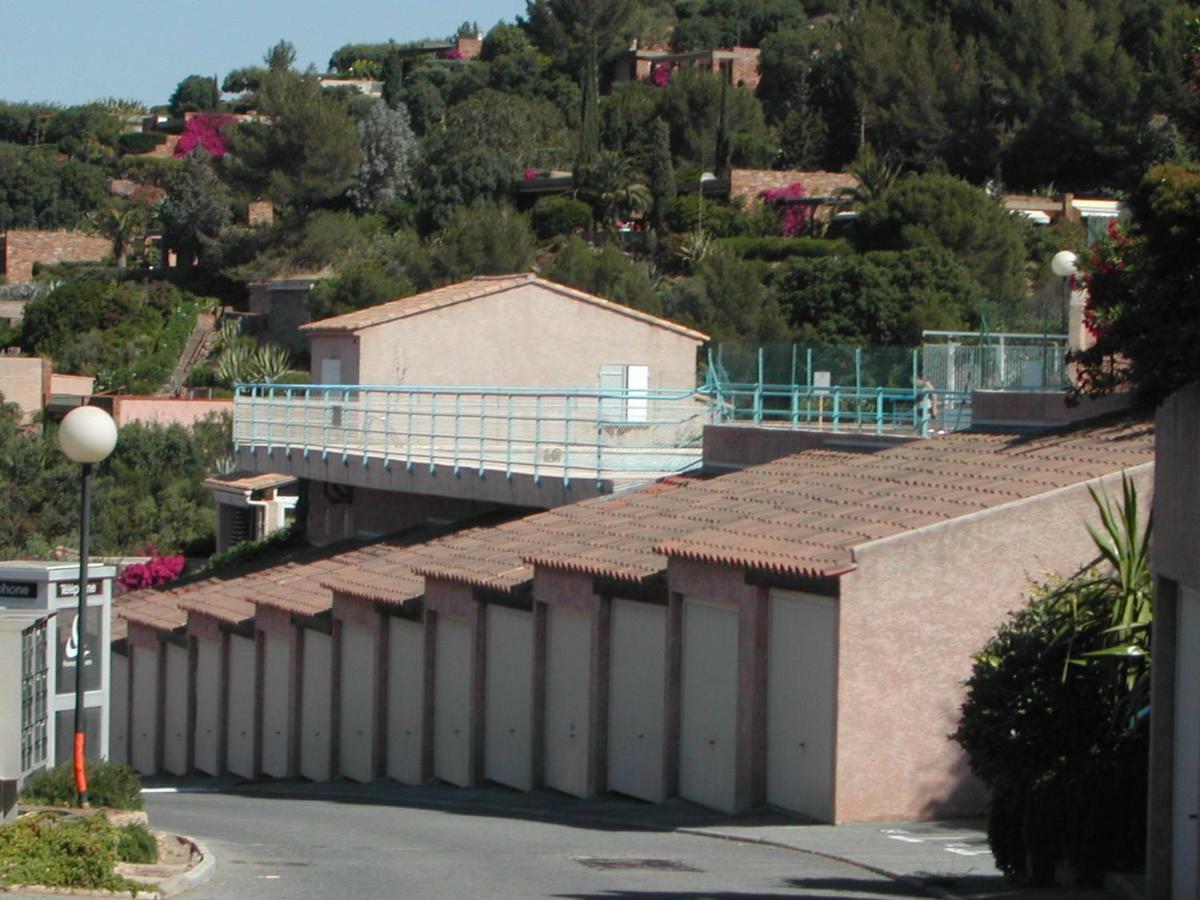 Duplex, Vue Panoramique Sur La Mediterranee, Piscine, Garage Saint-Raphael  Exterior photo